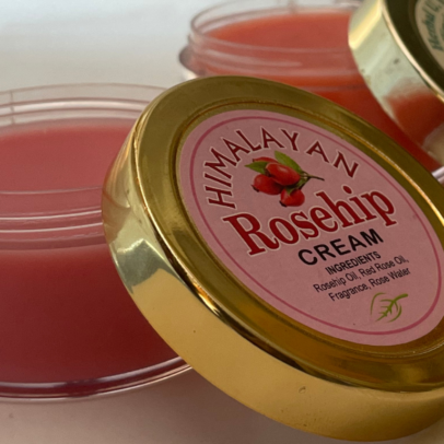 Rosehip Cream by Himalayan Blends Chamba – Brightening, Anti-Aging, and Scar-Reducing Face Moisturizer